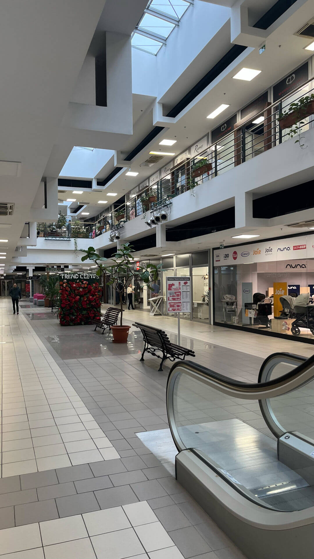 trend center földszint kskereskedés